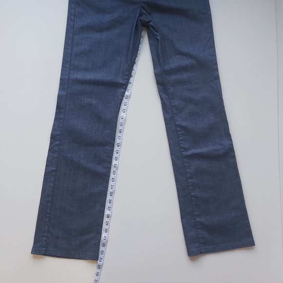 Armani Collezioni Jean's 31" Waist 45" Leg - Picture 12 of 15